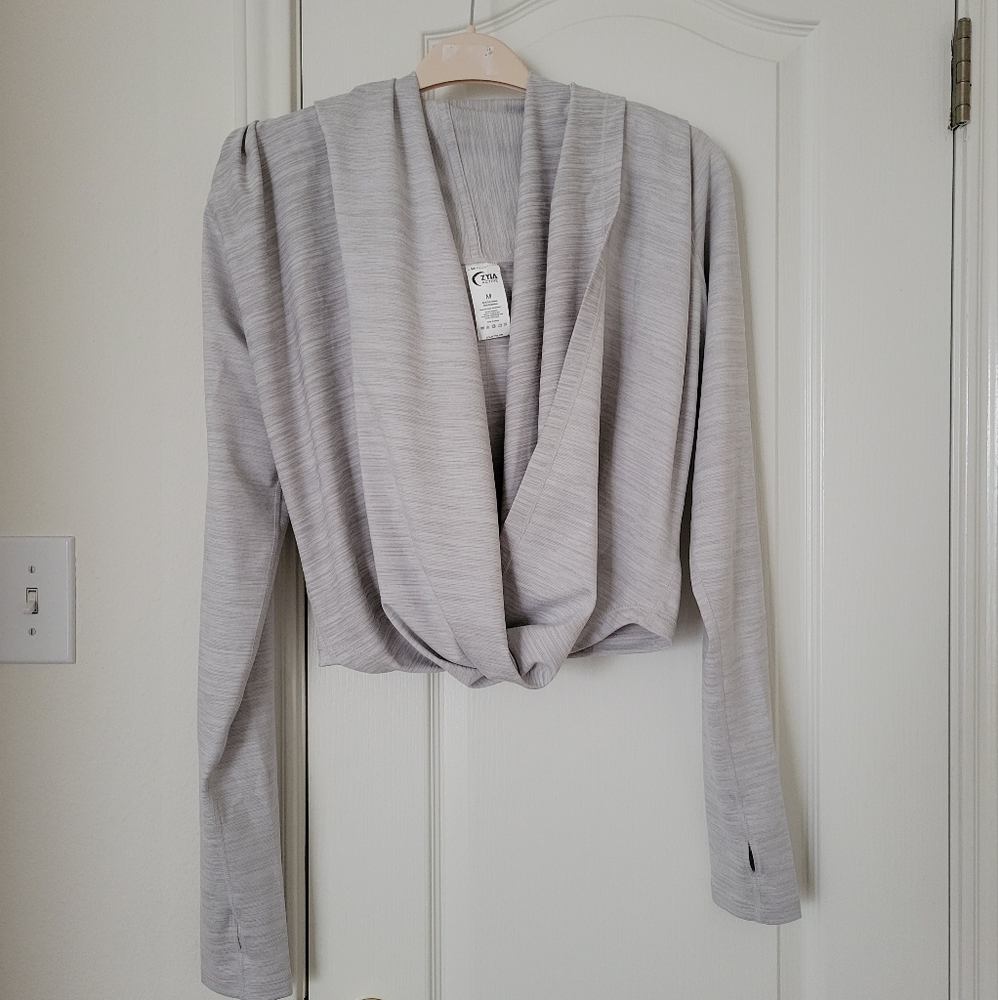 Zyia Yoga Shawl